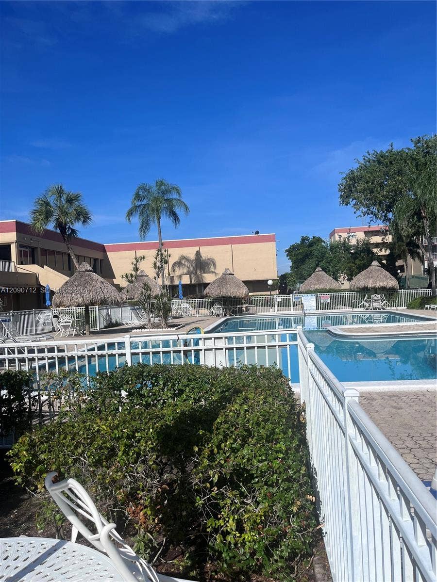 406 NW 68th Avenue, #405, Plantation, Plantation, FL 33317 Photo 1