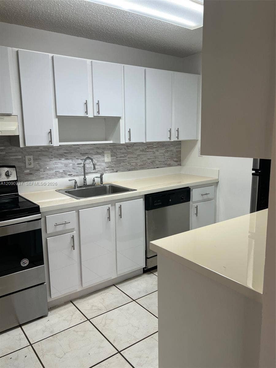 Property photo for 20680 NE 4th Court, #206, Miami, FL