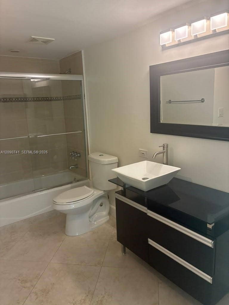 3101 N Country Club Drive, #107, Aventura, FL 33180 Photo 9