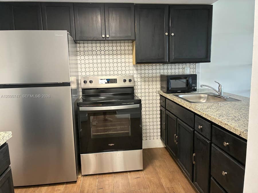 Property photo for 16465 NE 22nd Avenue, #614, North Miami Beach, FL