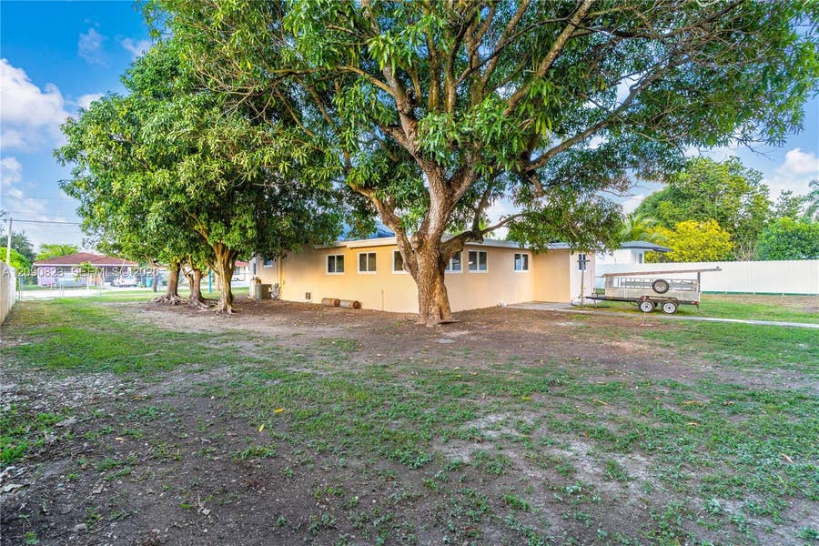 Property photo for 559 NW 2nd Street, #B, Florida City, FL