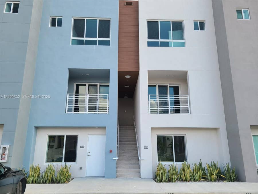 Property photo for 2555 NE 193 Street, #2114, Miami, FL