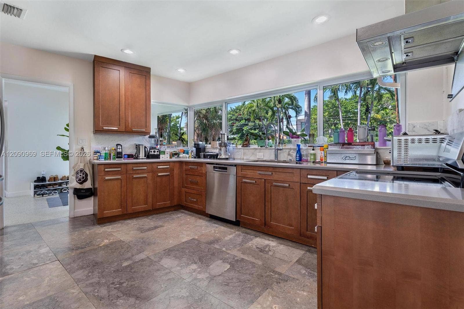 9217 Bay Drive, Surfside, FL 33154 Photo 10
