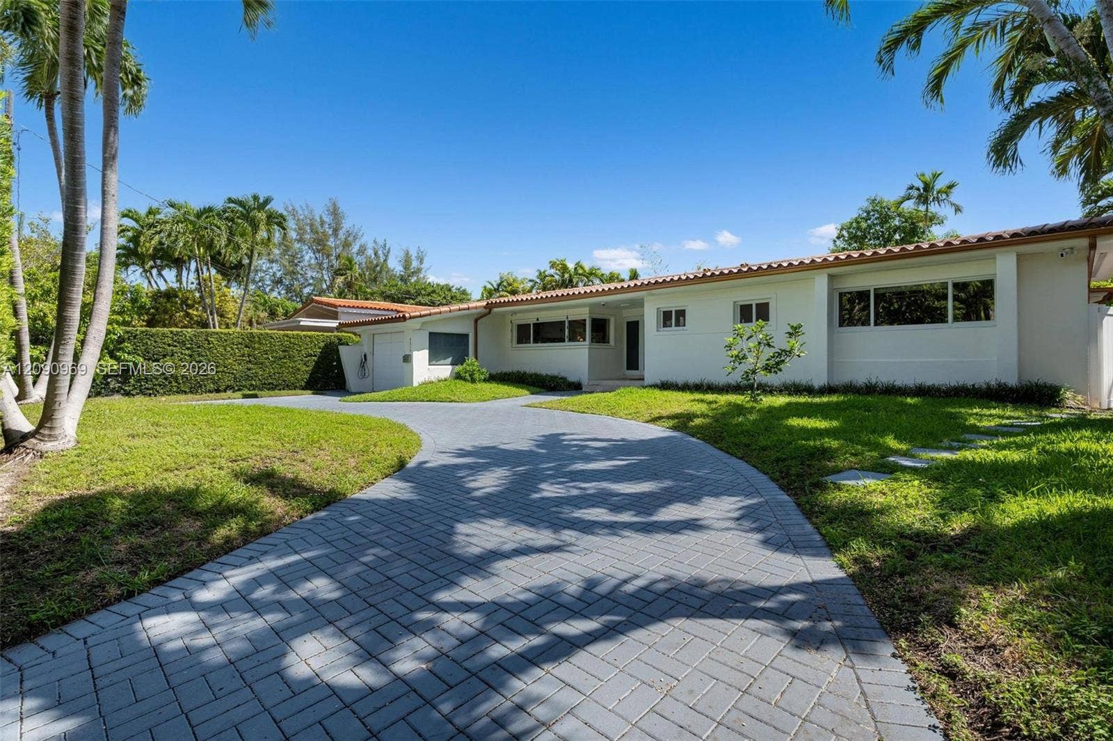 9217 Bay Drive, Surfside, FL 33154 Photo 5