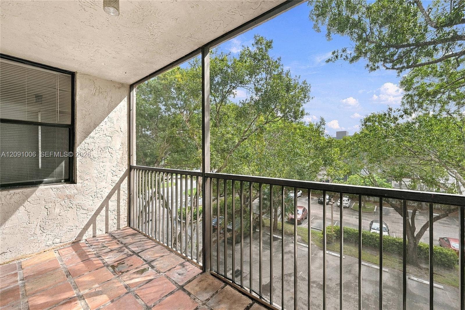 6800 Cypress Road, #411, Plantation, FL 33317 Photo 2