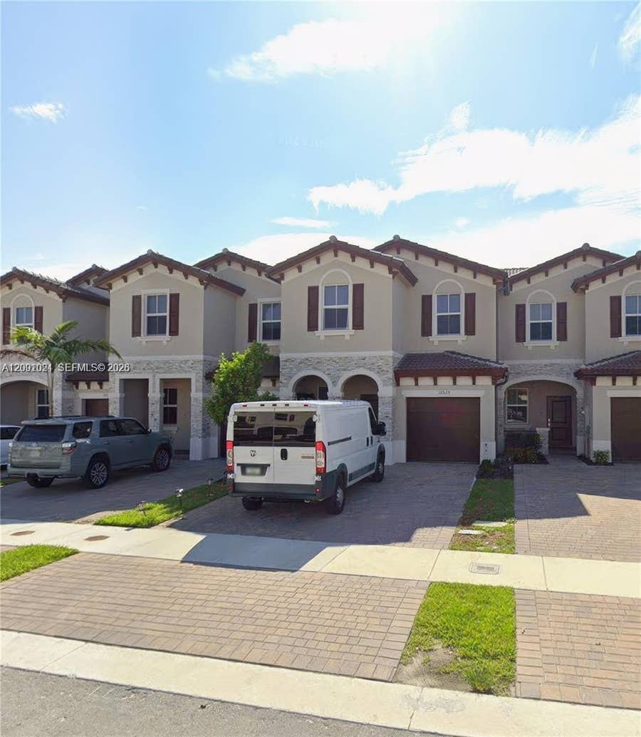 Property photo for 12525 NW 23rd Place, Miami, FL