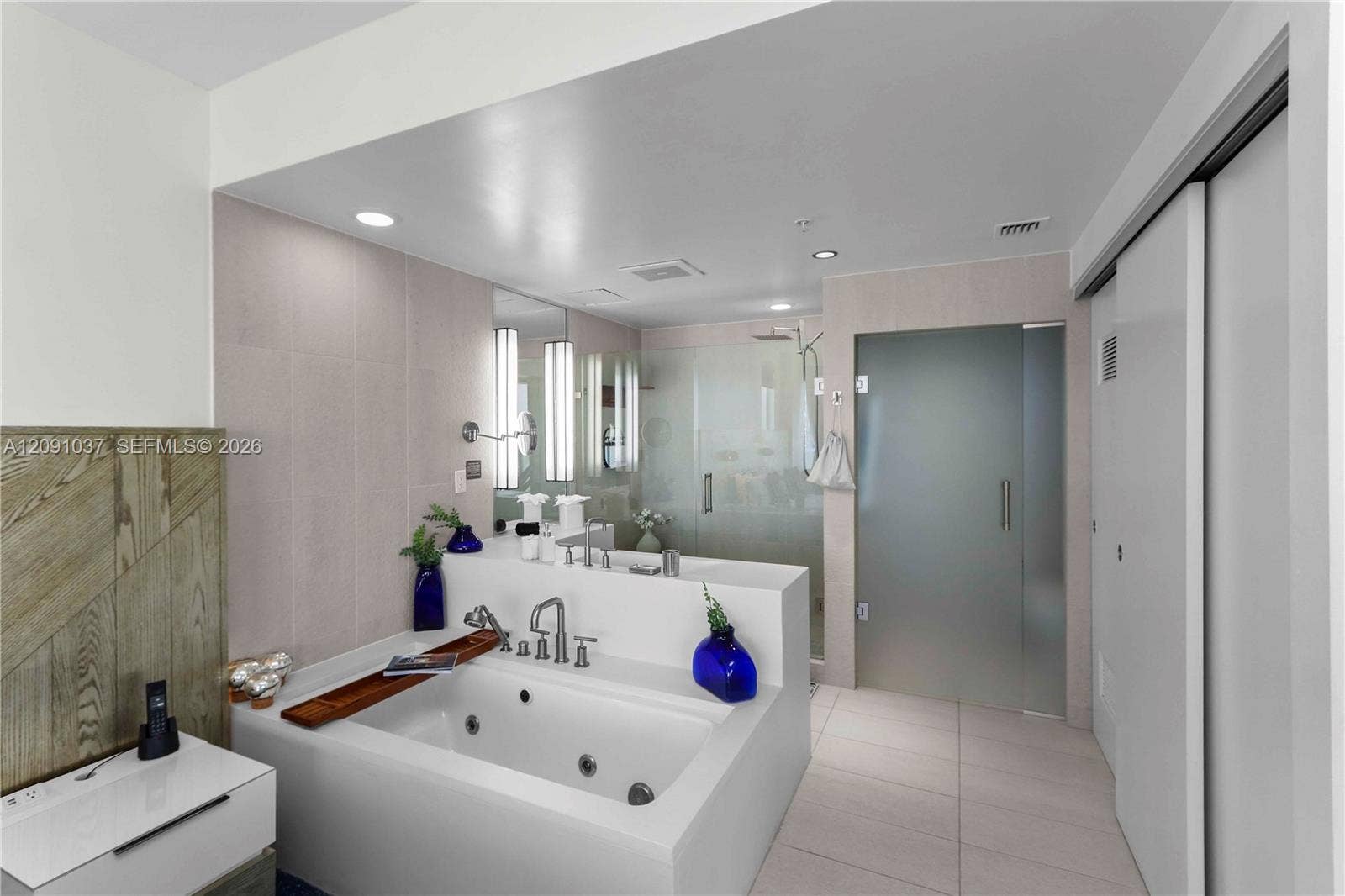 3101 Bayshore Drive, #1508, Fort Lauderdale, FL 33304 Photo 13