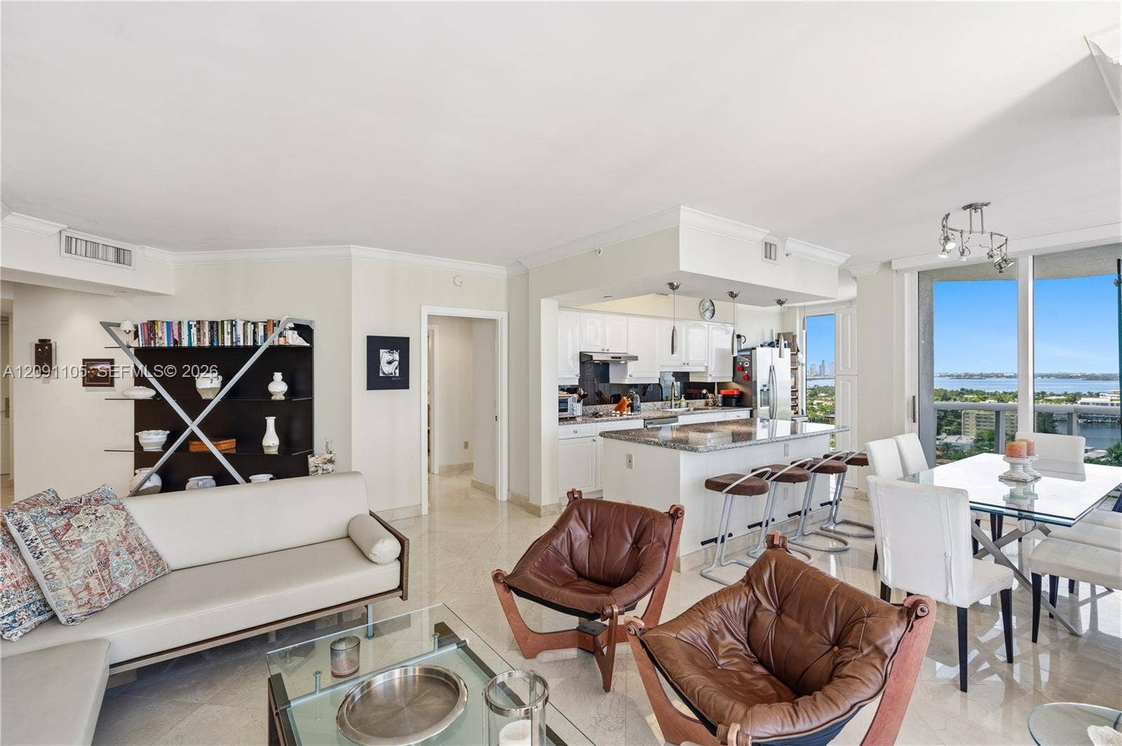 4775 Collins Avenue, #2207, Miami Beach, FL 33140 Photo 17
