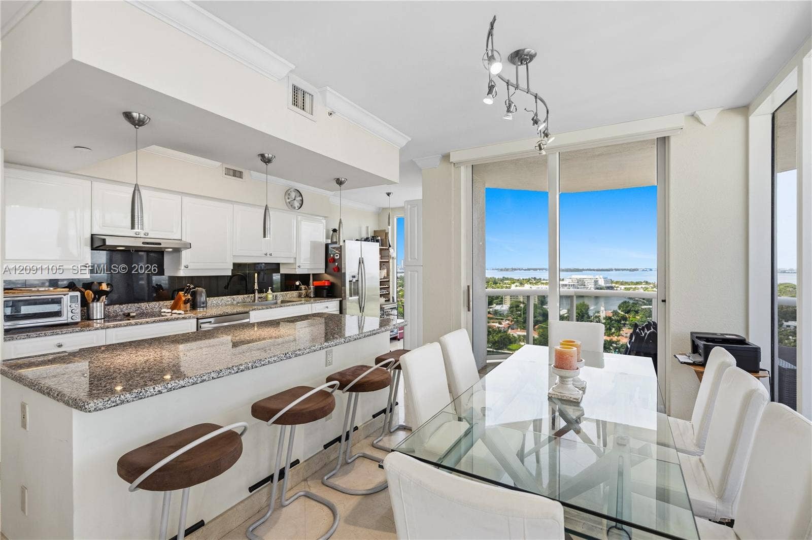 4775 Collins Avenue, #2207, Miami Beach, FL 33140 Photo 19