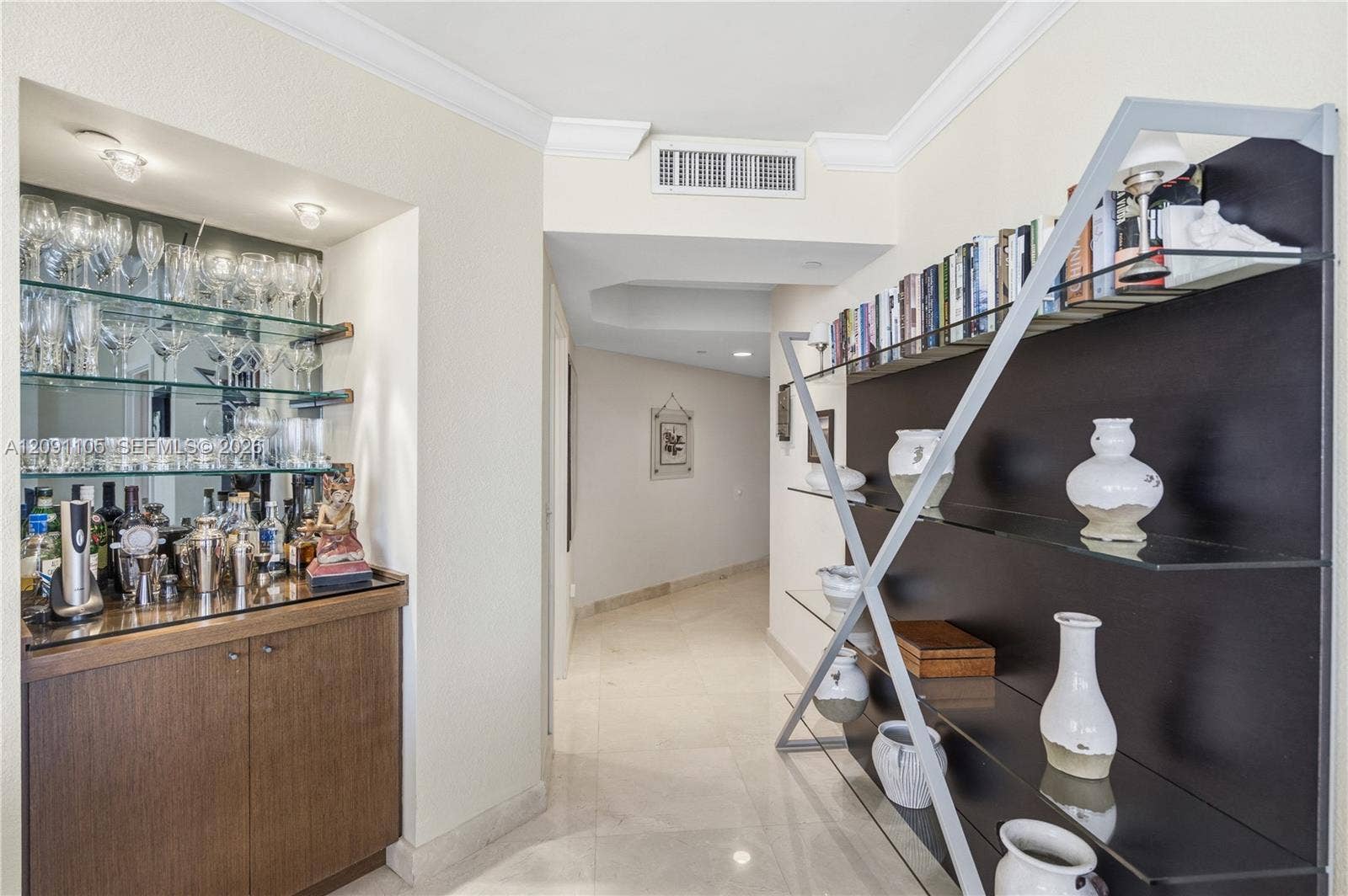 4775 Collins Avenue, #2207, Miami Beach, FL 33140 Photo 28