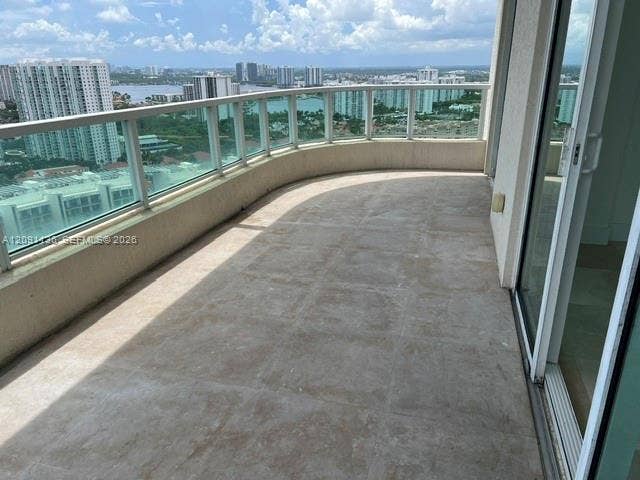 3330 NE 190th Street, #LPH14, Aventura, FL 33180 Photo 7
