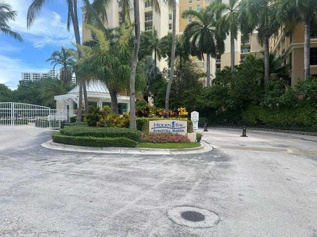 3330 NE 190th Street, #LPH14, Aventura, FL 33180 Photo 65