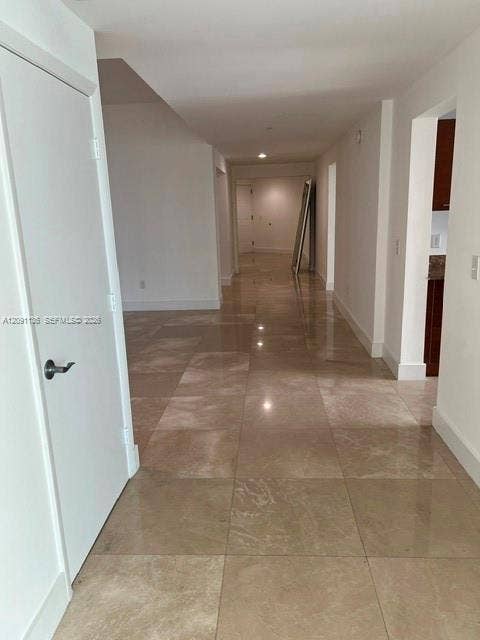 3330 NE 190th Street, #LPH14, Aventura, FL 33180 View from bedroom hall to entryway