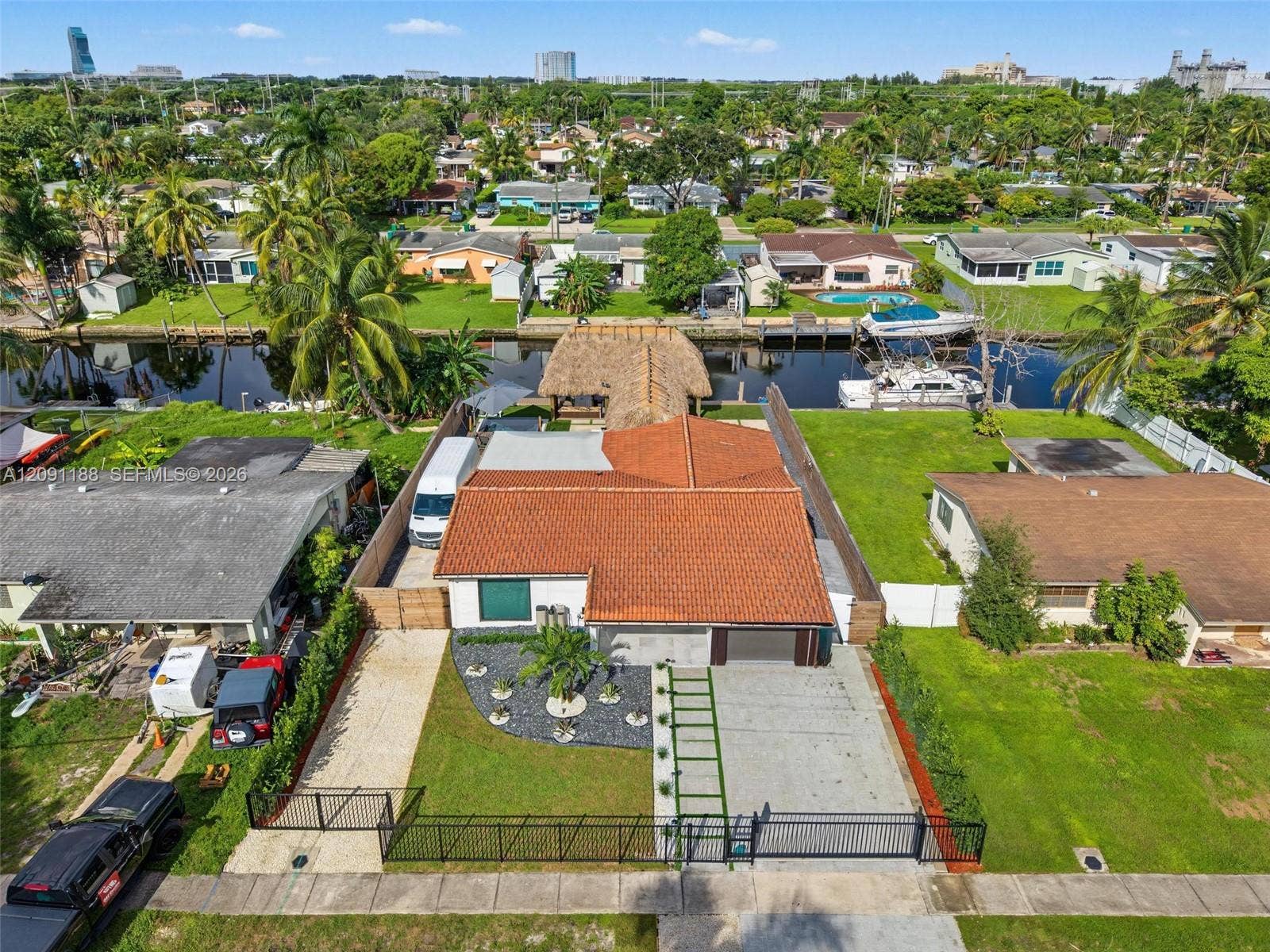 4611 SW 34th Avenue, Dania, Dania Beach, FL 33312 Photo 1