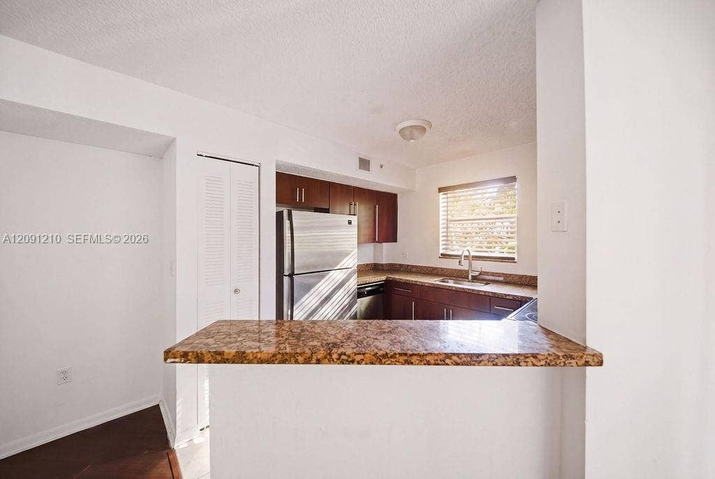 771 N Pine Island Road, #205, Plantation, Plantation, FL 33324 Photo 2