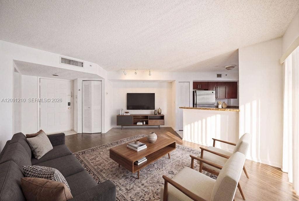 771 N Pine Island Road, #205, Plantation, Plantation, FL 33324 Photo 1