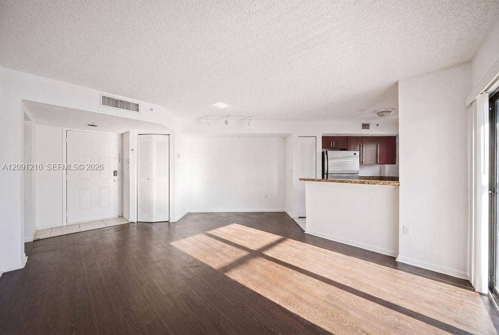 771 N Pine Island Road, #205, Plantation, Plantation, FL 33324 Photo 4