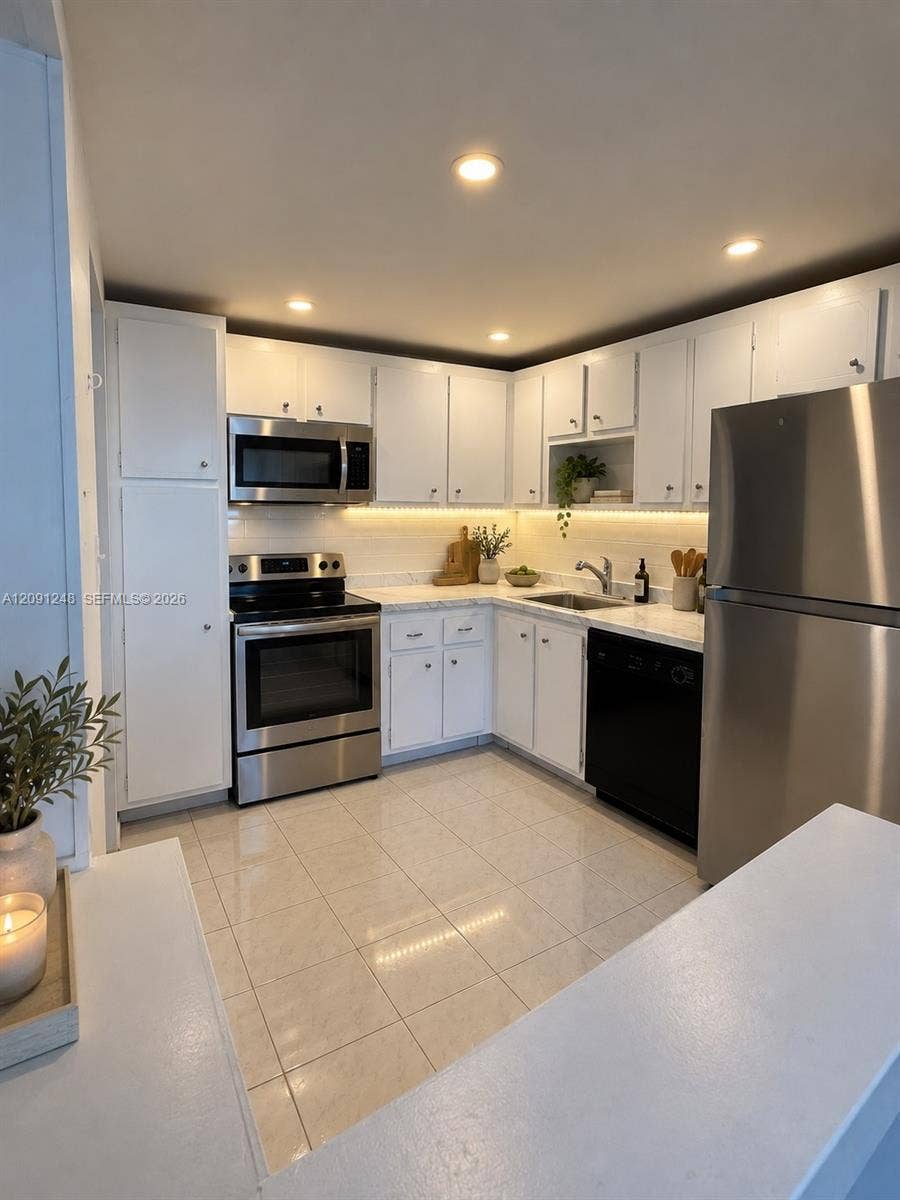 Property photo for 2761 Taft Street, #212, Hollywood, FL