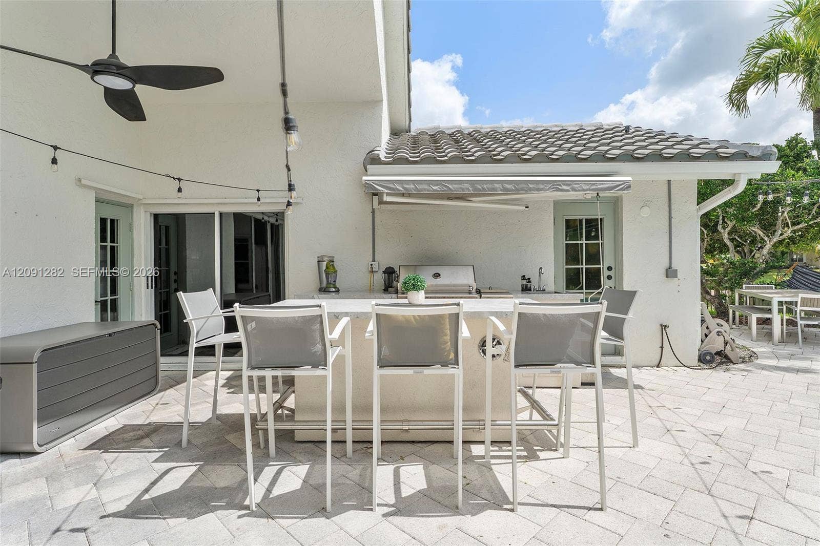 Photo 50