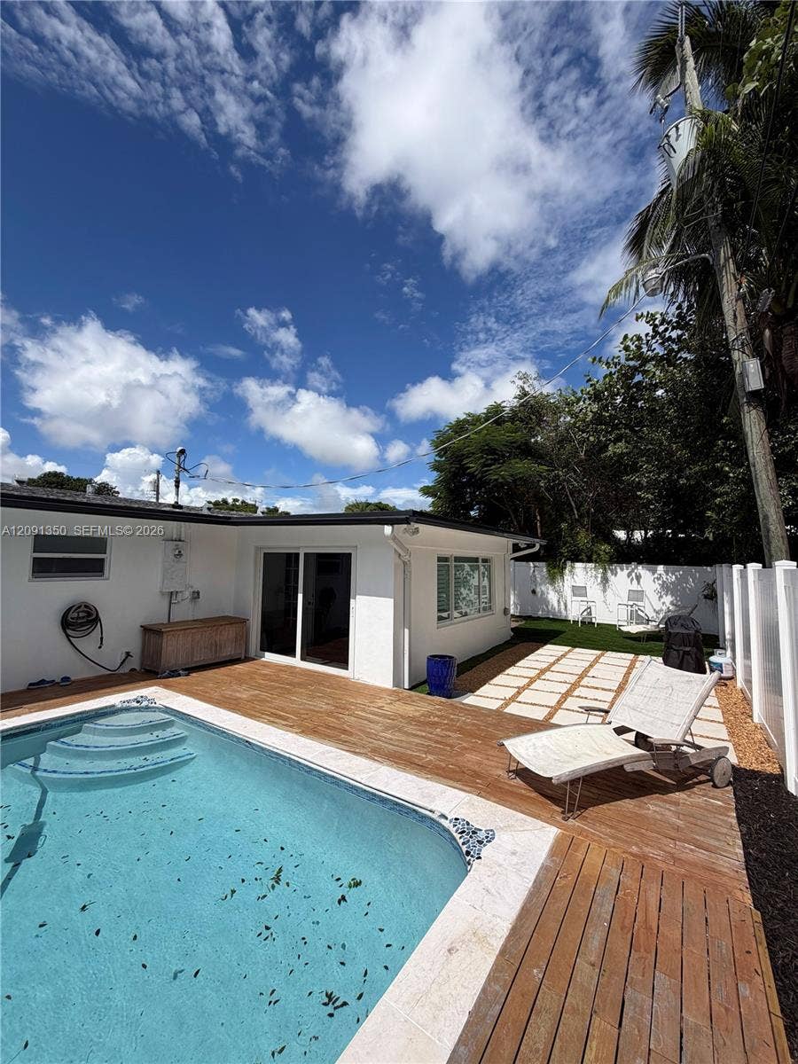 310 NE 12th Avenue, Pompano Beach, FL 33060 Photo 87