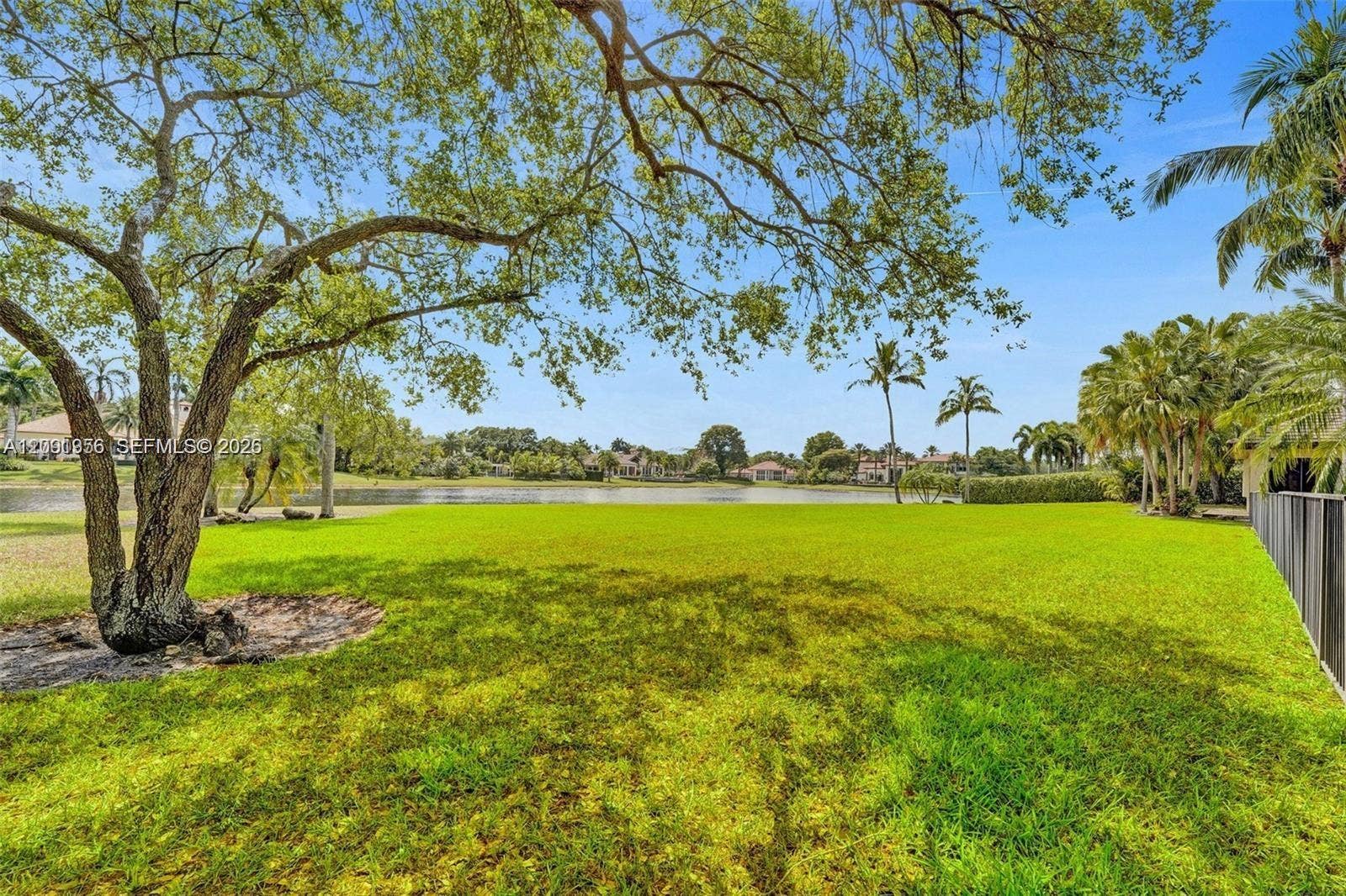 3320 Bridle Path Lane, Weston, FL 33331 Photo 3