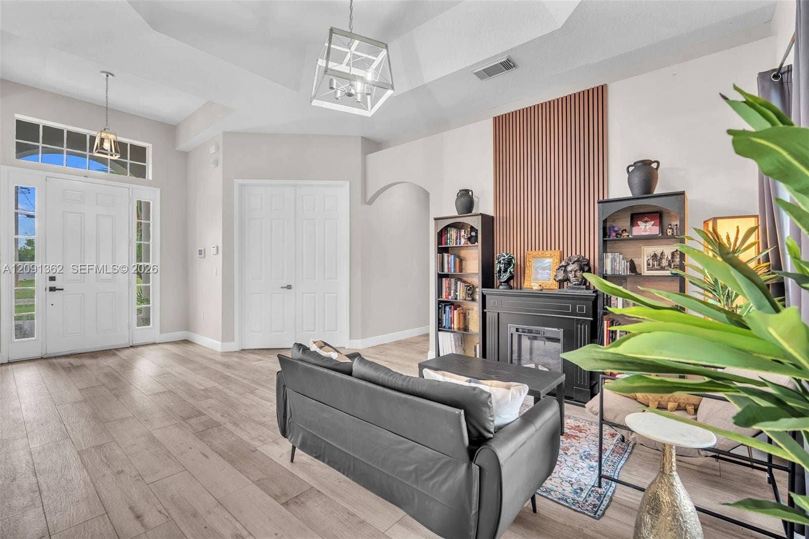 5804 W Dooley Circle, Port St Lucie, FL 34986 Photo 8