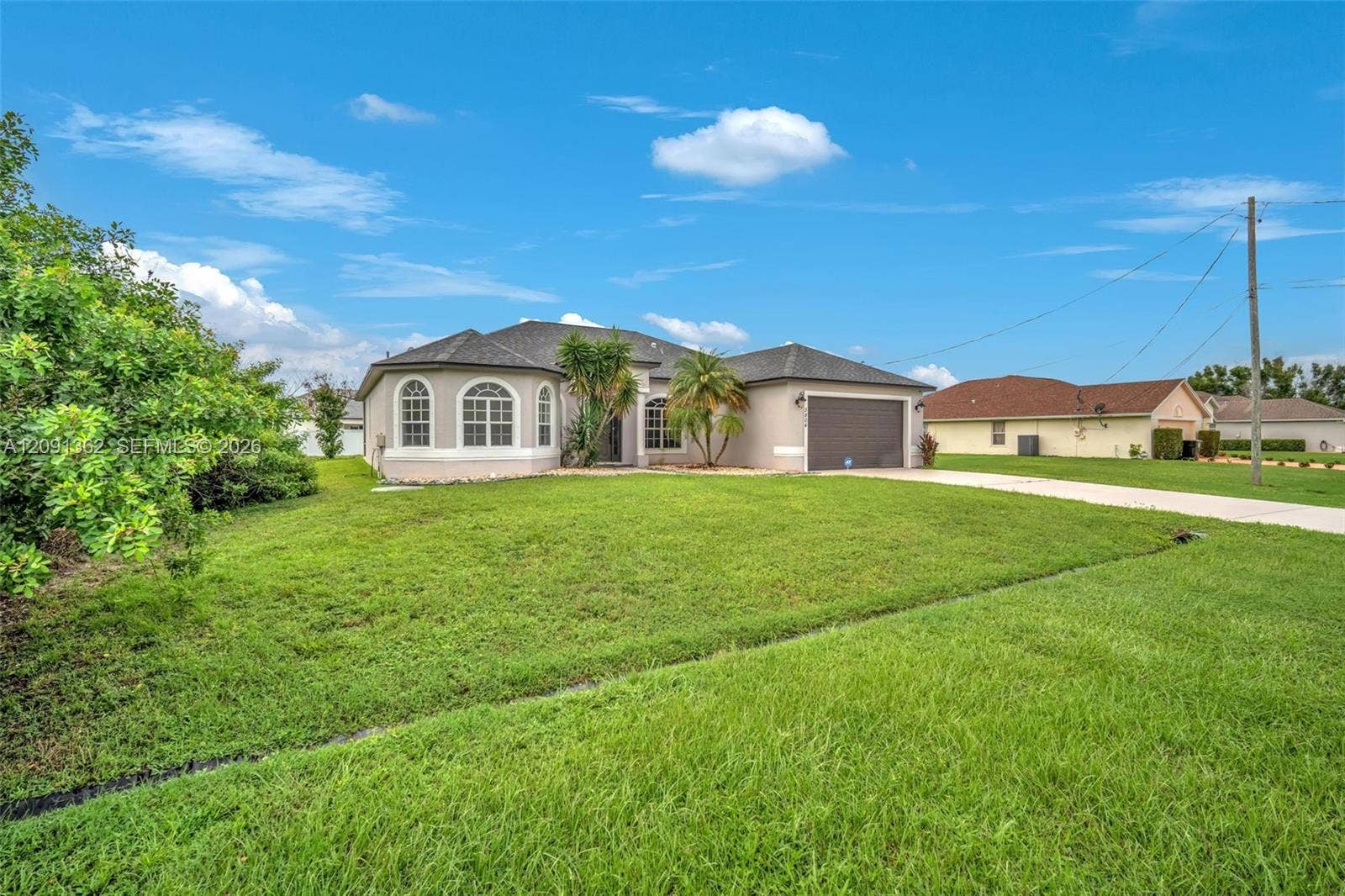 5804 W Dooley Circle, Port St Lucie, FL 34986 Photo 2