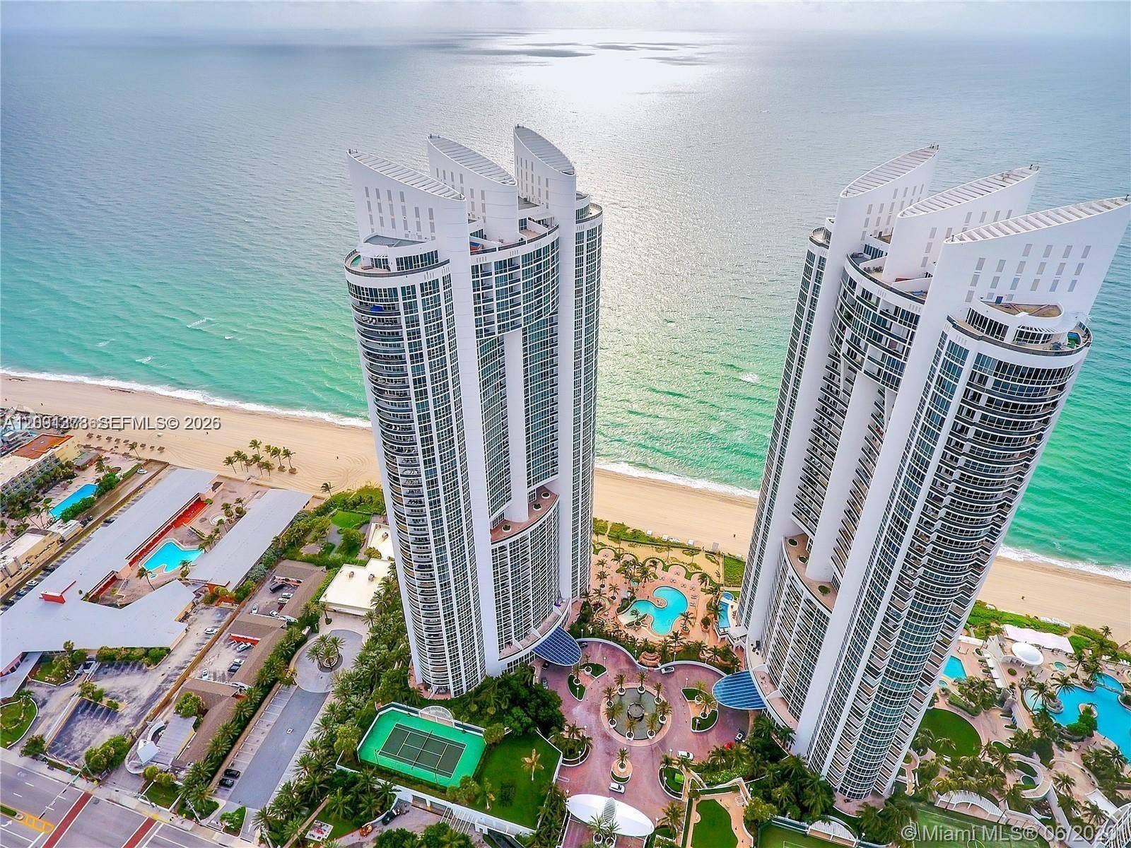 18201 Collins Avenue, #5303, Sunny Isles Beach, FL 33160 Photo 30