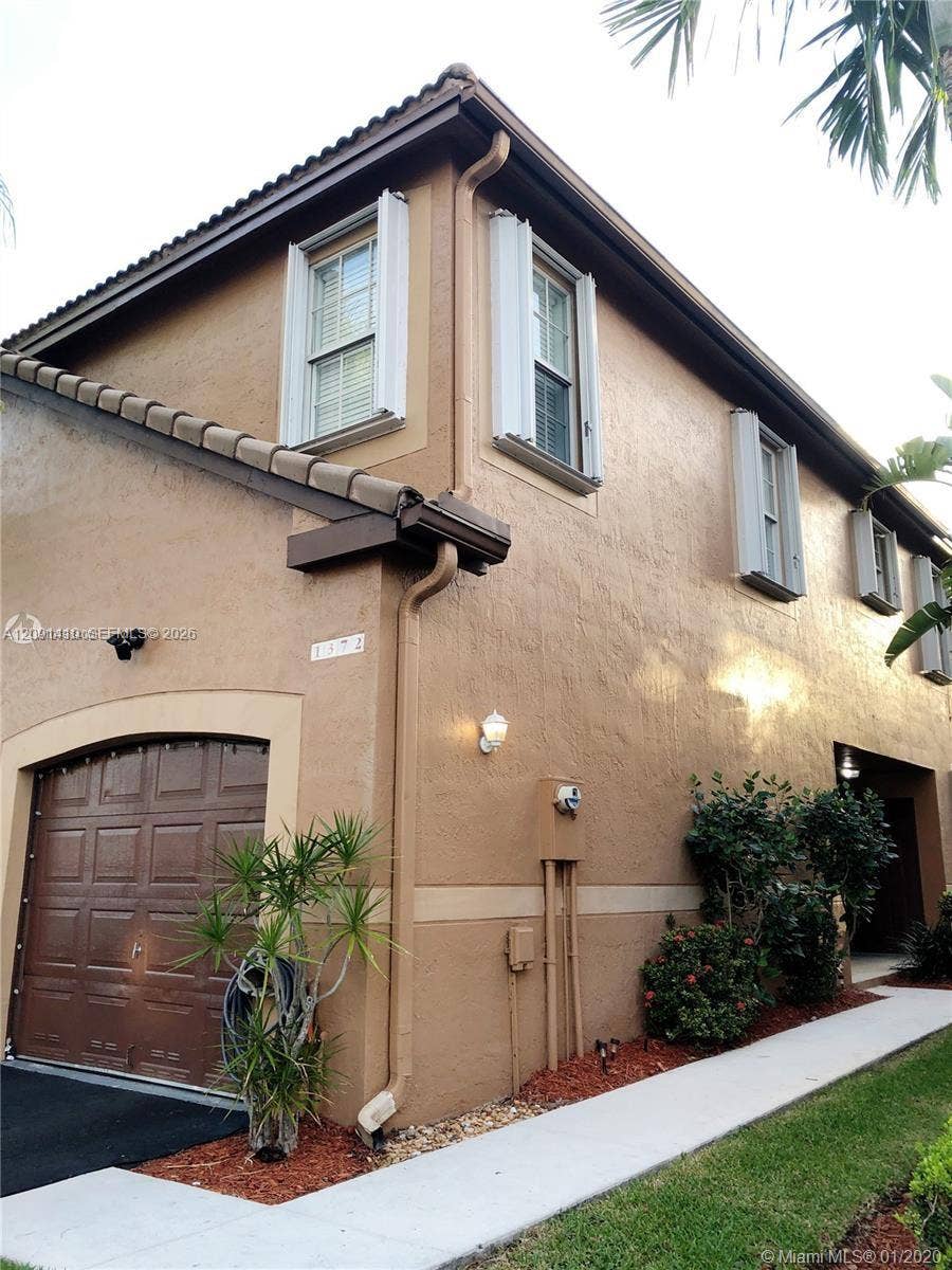 Property photo for 1372 Veracruz Lane, #6-7, Weston, FL