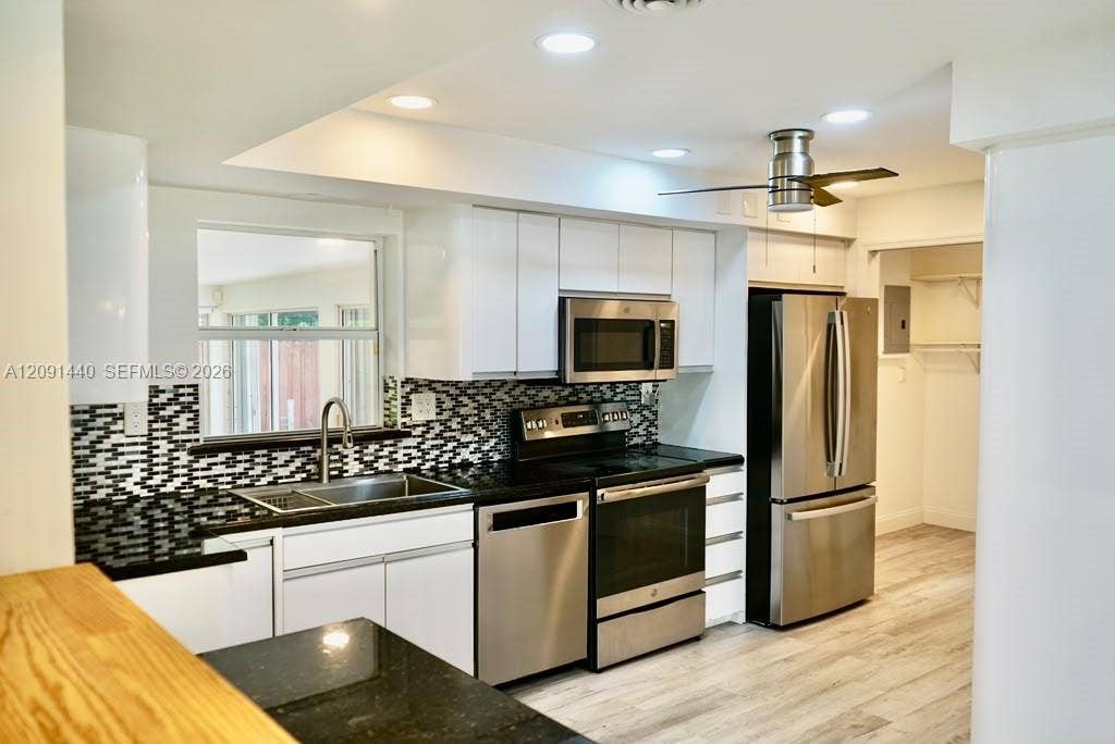 3404 Barton Road, Pompano Beach, Pompano Beach, FL 33062 Photo 3