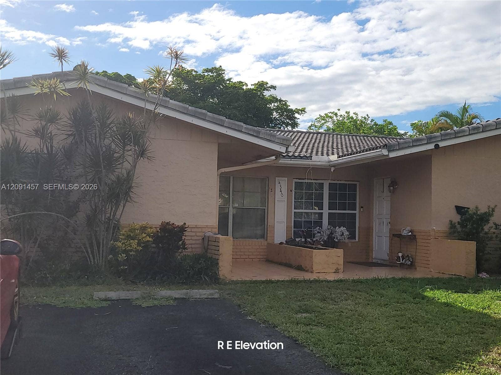 4340 NW 110th Avenue, Coral Springs, FL 33065 Property facing east