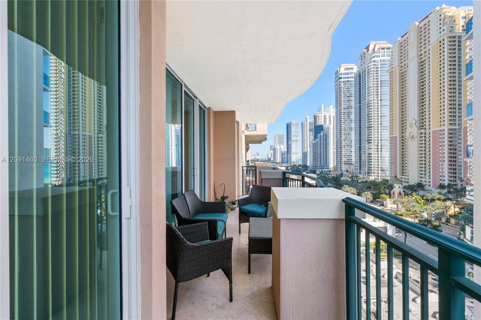 17555 Atlantic Boulevard, #UPH3, Sunny Isles Beach, FL 33160 Photo 66