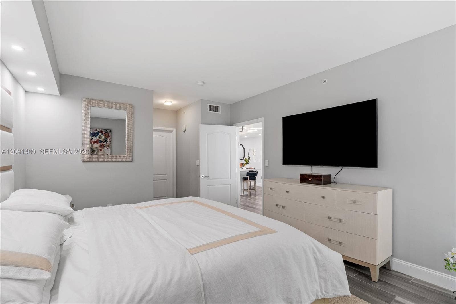 17555 Atlantic Boulevard, #UPH3, Sunny Isles Beach, FL 33160 Photo 69