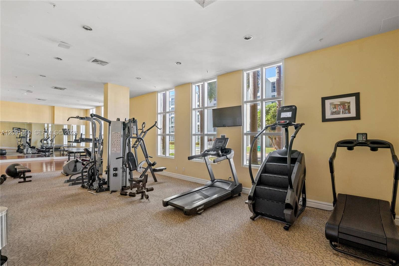 17555 Atlantic Boulevard, #UPH3, Sunny Isles Beach, FL 33160 Photo 59