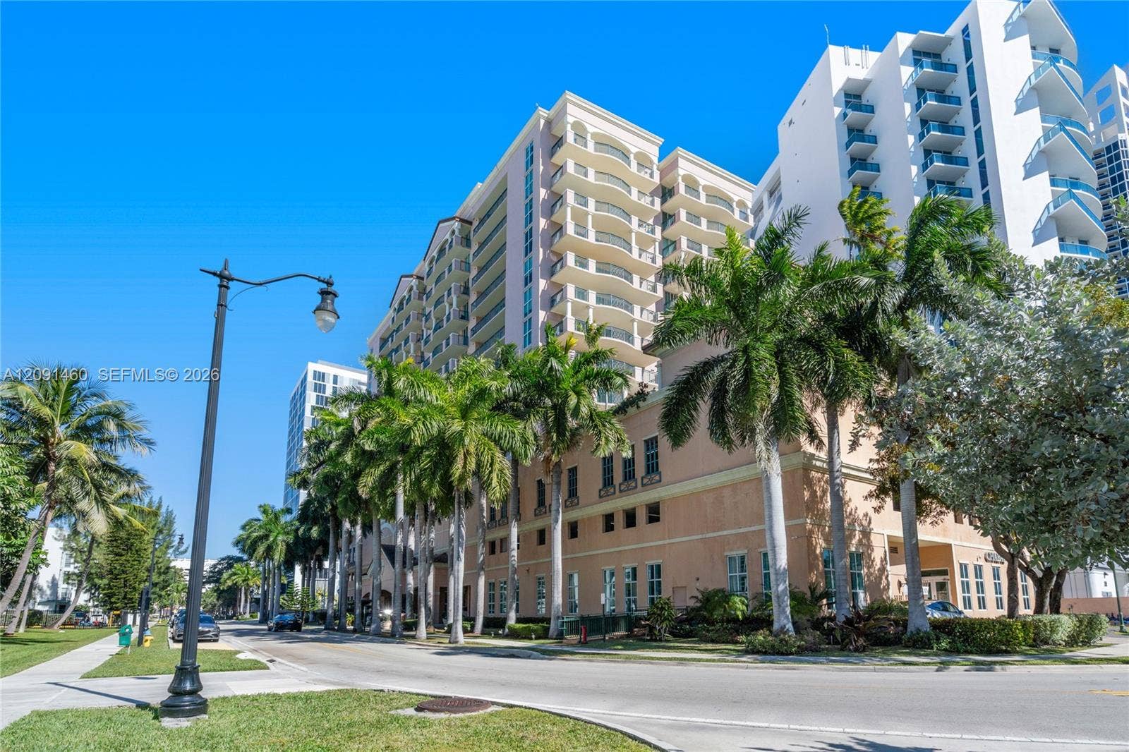 17555 Atlantic Boulevard, #UPH3, Sunny Isles Beach, FL 33160 Photo 26