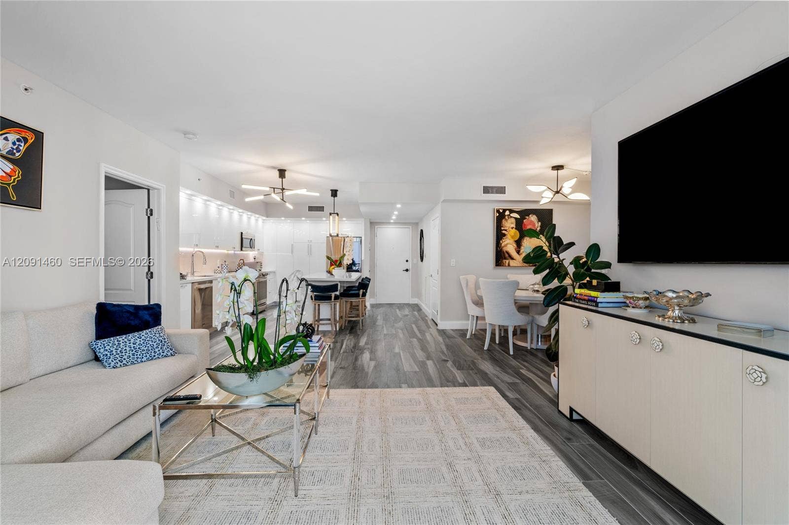 17555 Atlantic Boulevard, #UPH3, Sunny Isles Beach, FL 33160 Photo 30