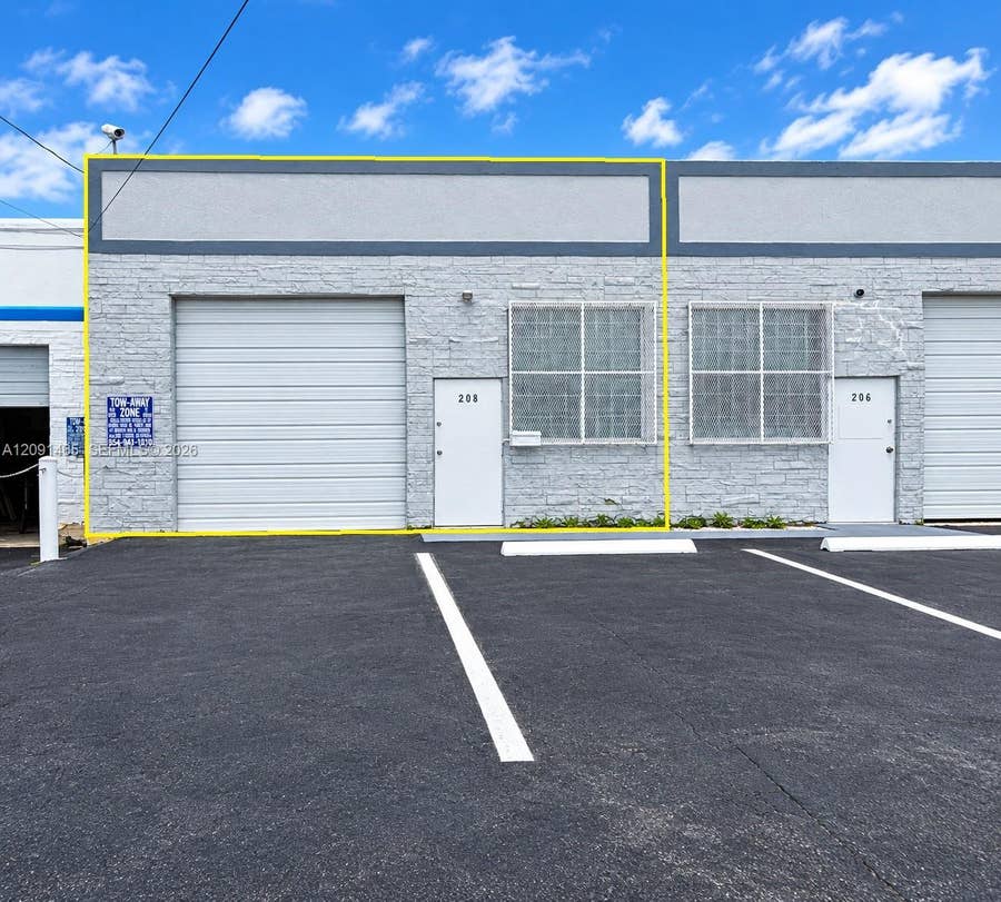 Property photo for 202 NW 5th Avenue, Hallandale Beach, FL