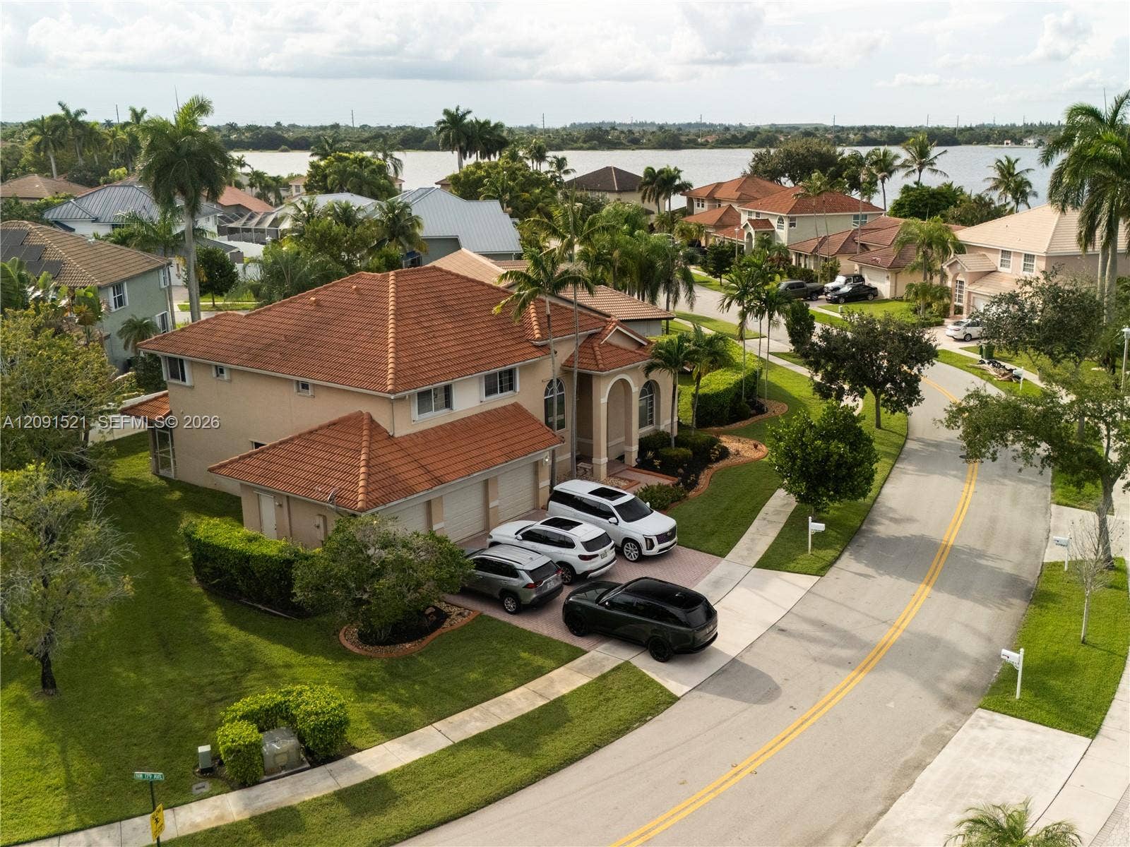 17930 NW 13th Street, Pembroke Pines, FL 33029 Photo 2