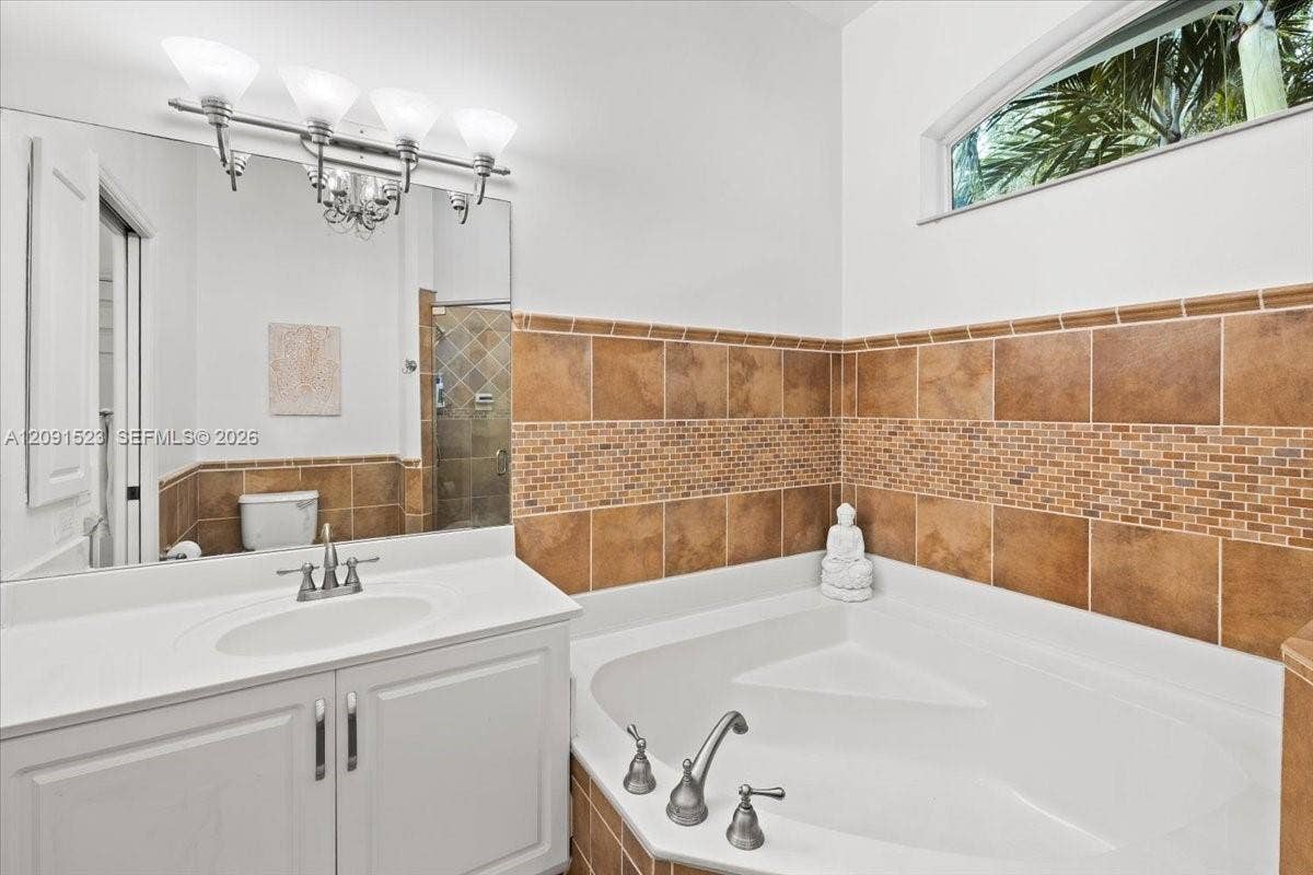 6982 Coronado Way, Pembroke Pines, FL 33331 Photo 29