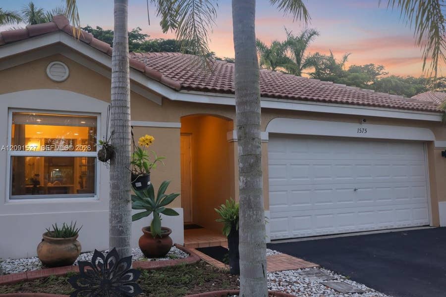 Property photo for 1575 Zenith Way, #1575, Weston, FL