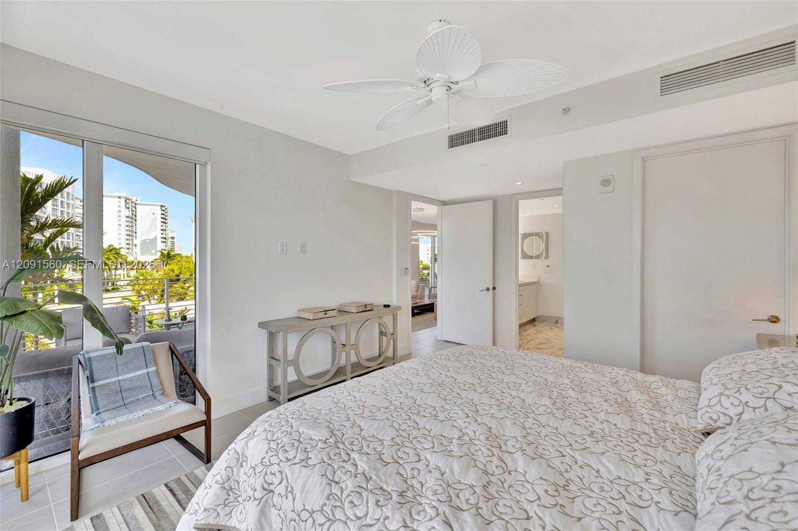 612 Bayshore Drive, #301, Fort Lauderdale, FL 33304 Photo 14