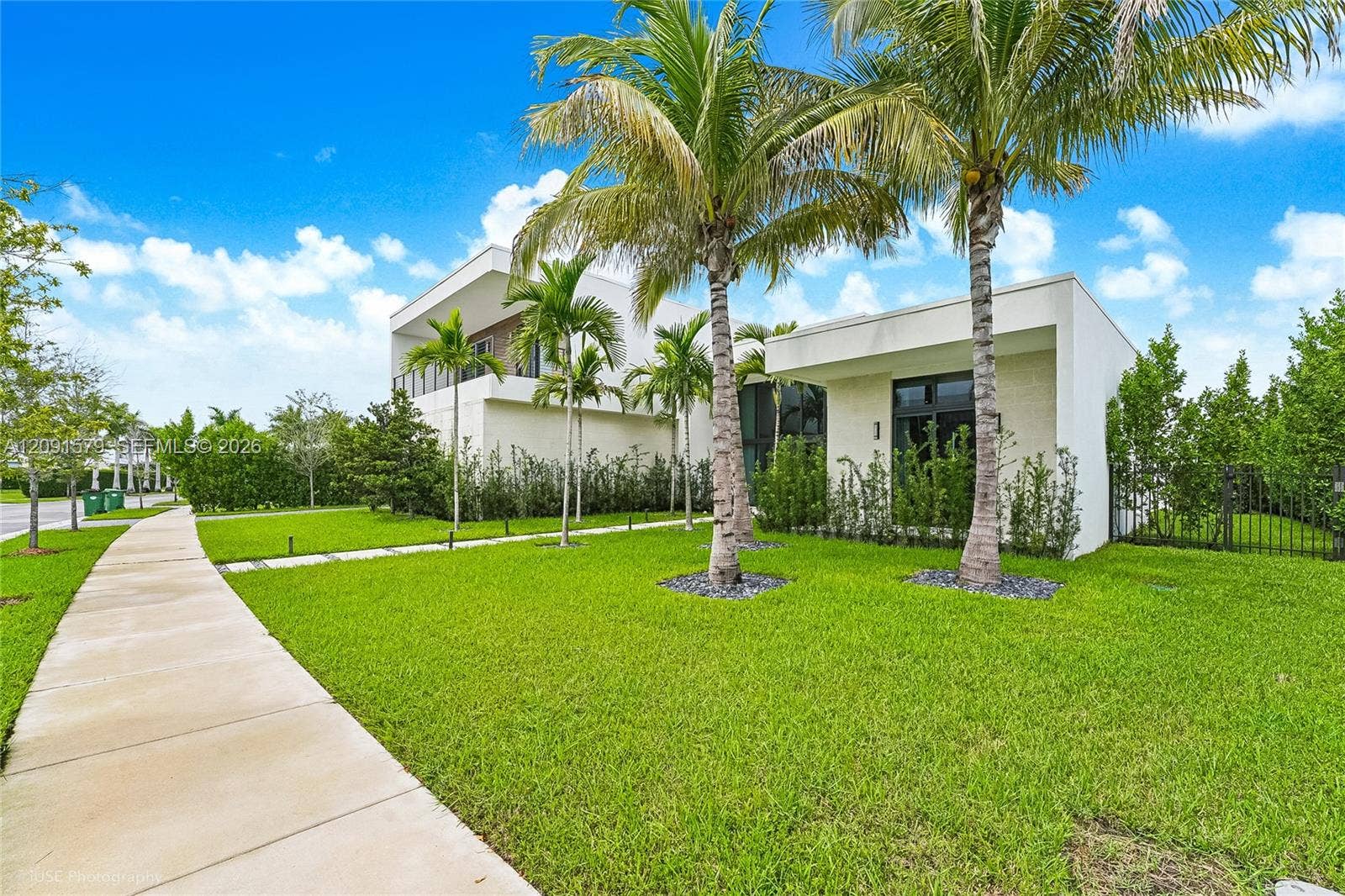 16629 Botaniko Drive, Weston, FL 33326 Photo 58