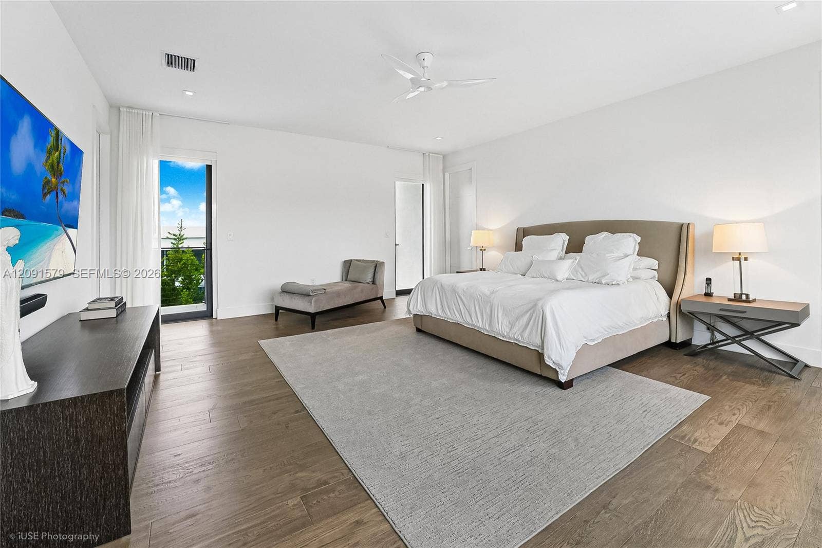16629 Botaniko Drive, Weston, FL 33326 Master Bedroom - Upstairs