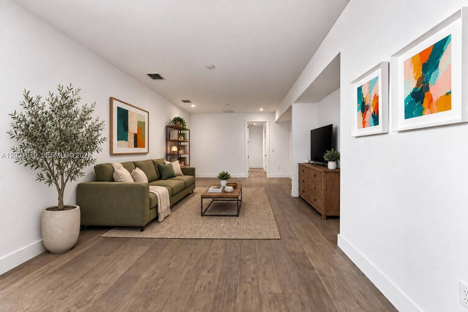 16629 Botaniko Drive, Weston, FL 33326 Sitting Area at Second Floor - Sofa & Table Virtual Staging