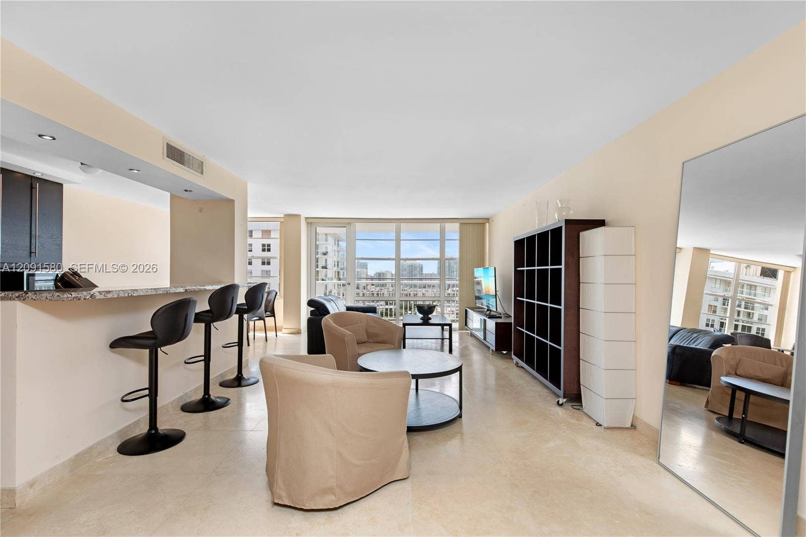 231 174th Street, #2106, Sunny Isles Beach, FL 33160 Photo 5