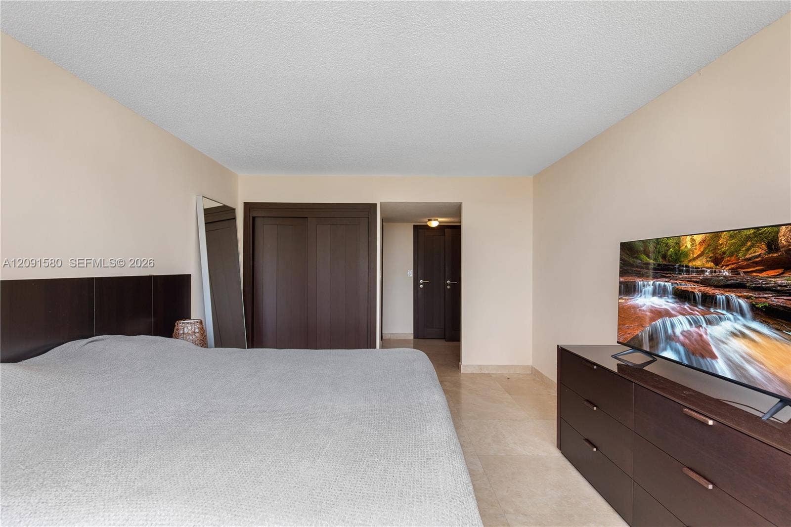 231 174th Street, #2106, Sunny Isles Beach, FL 33160 Photo 3