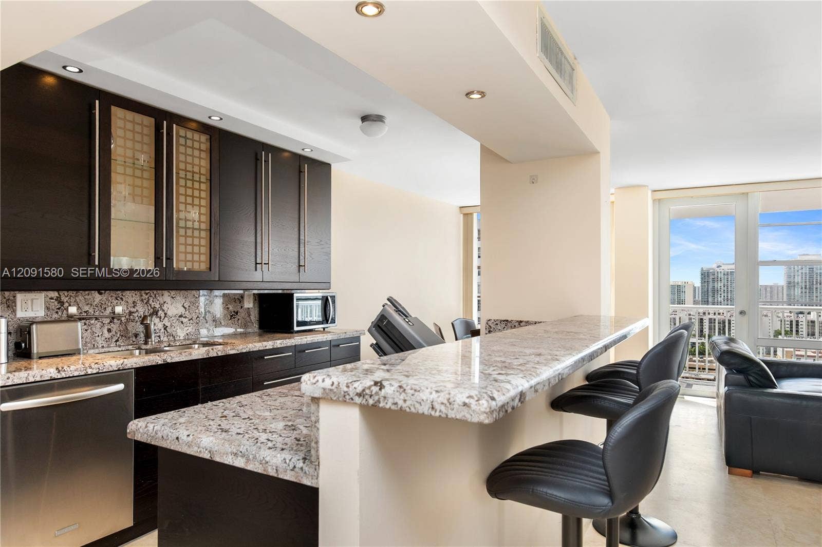 231 174th Street, #2106, Sunny Isles Beach, FL 33160 Photo 10