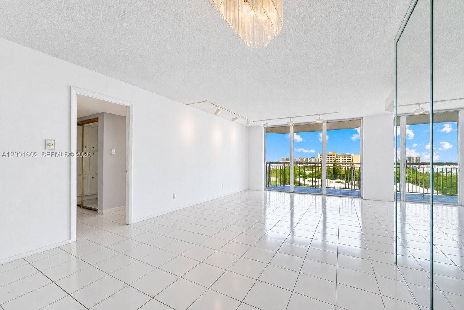 18021 Biscayne Boulevard, #1102, Aventura, FL 33160 Photo 11
