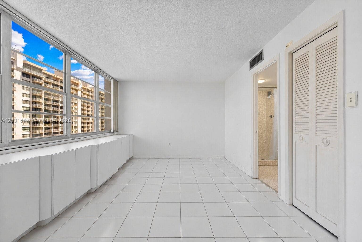 18021 Biscayne Boulevard, #1102, Aventura, FL 33160 Photo 8