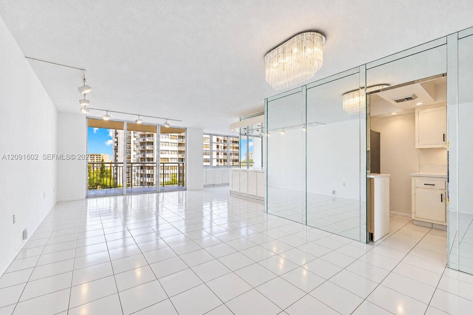 18021 Biscayne Boulevard, #1102, Aventura, FL 33160 Photo 3